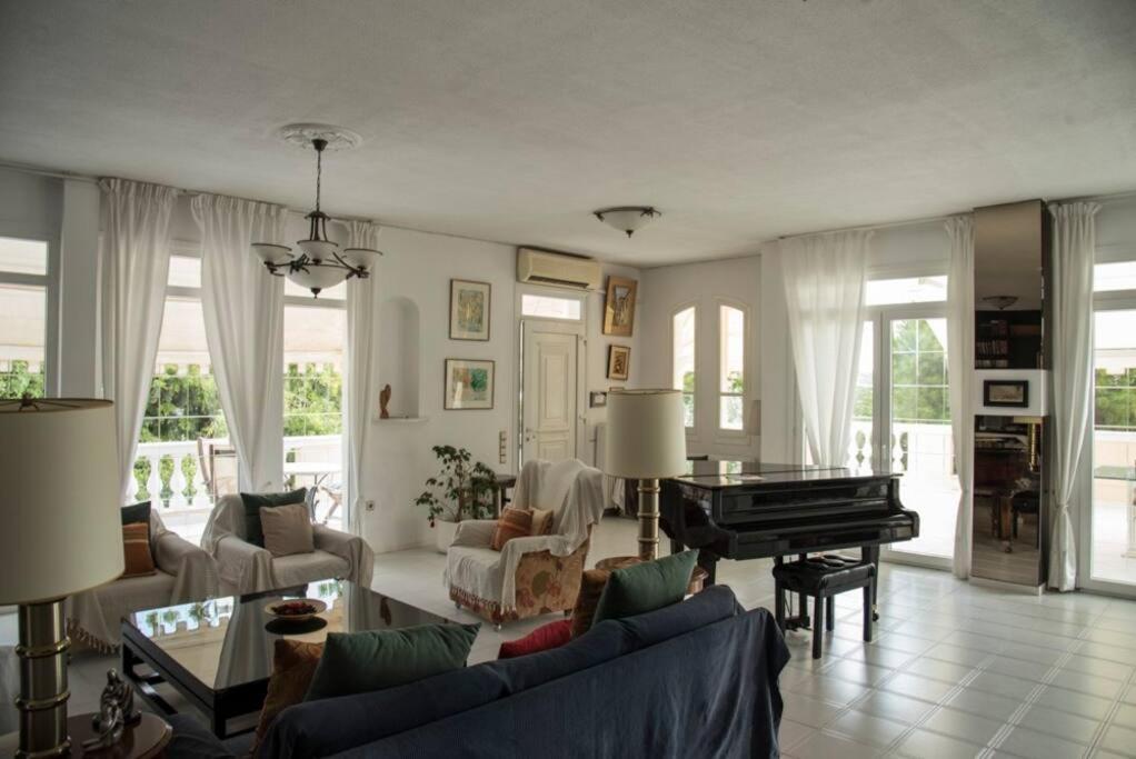 Villa Emily Lagonisi Eksteriør billede